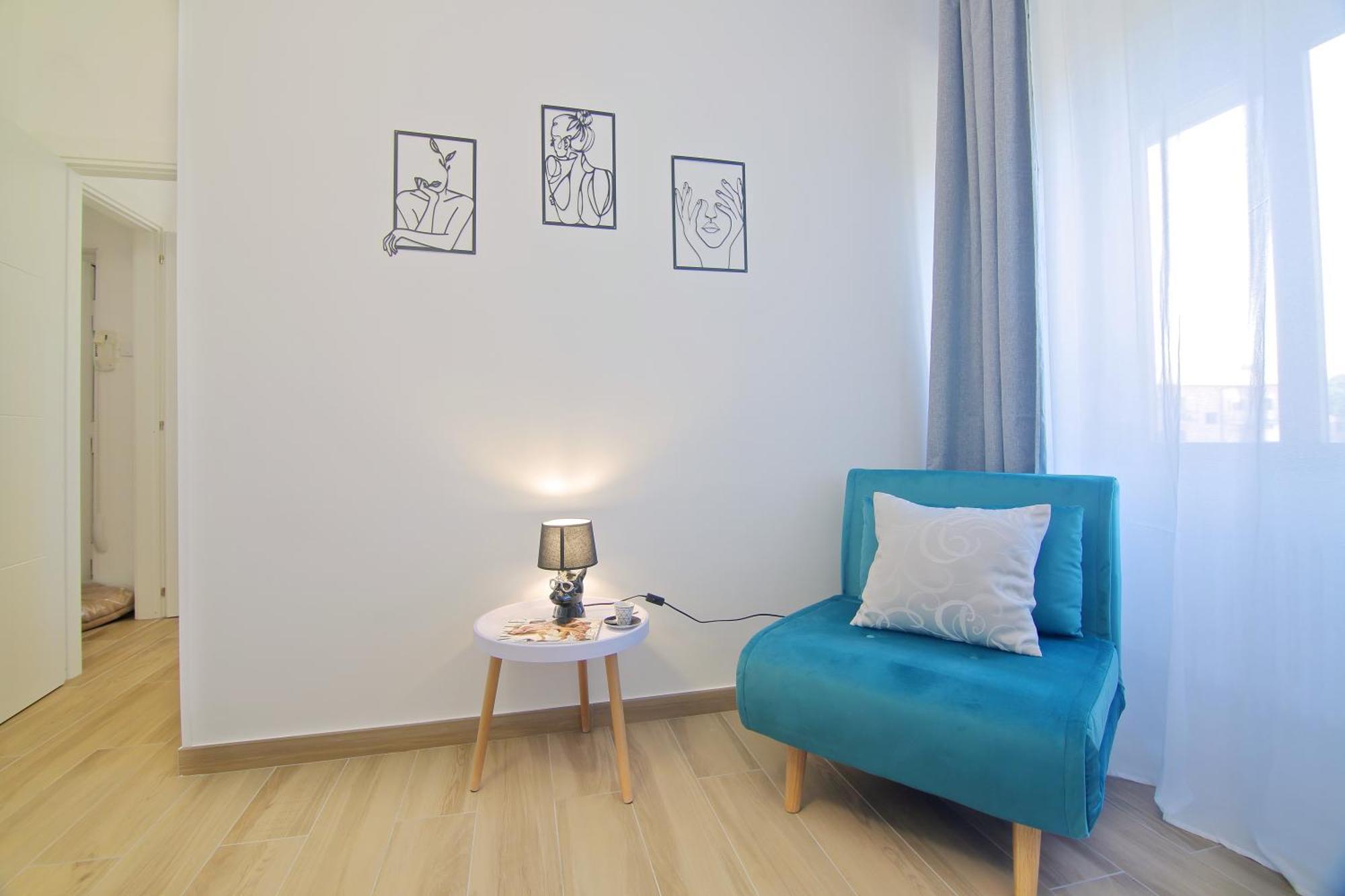 Apartment New Above Metro A Lucio Sestio *