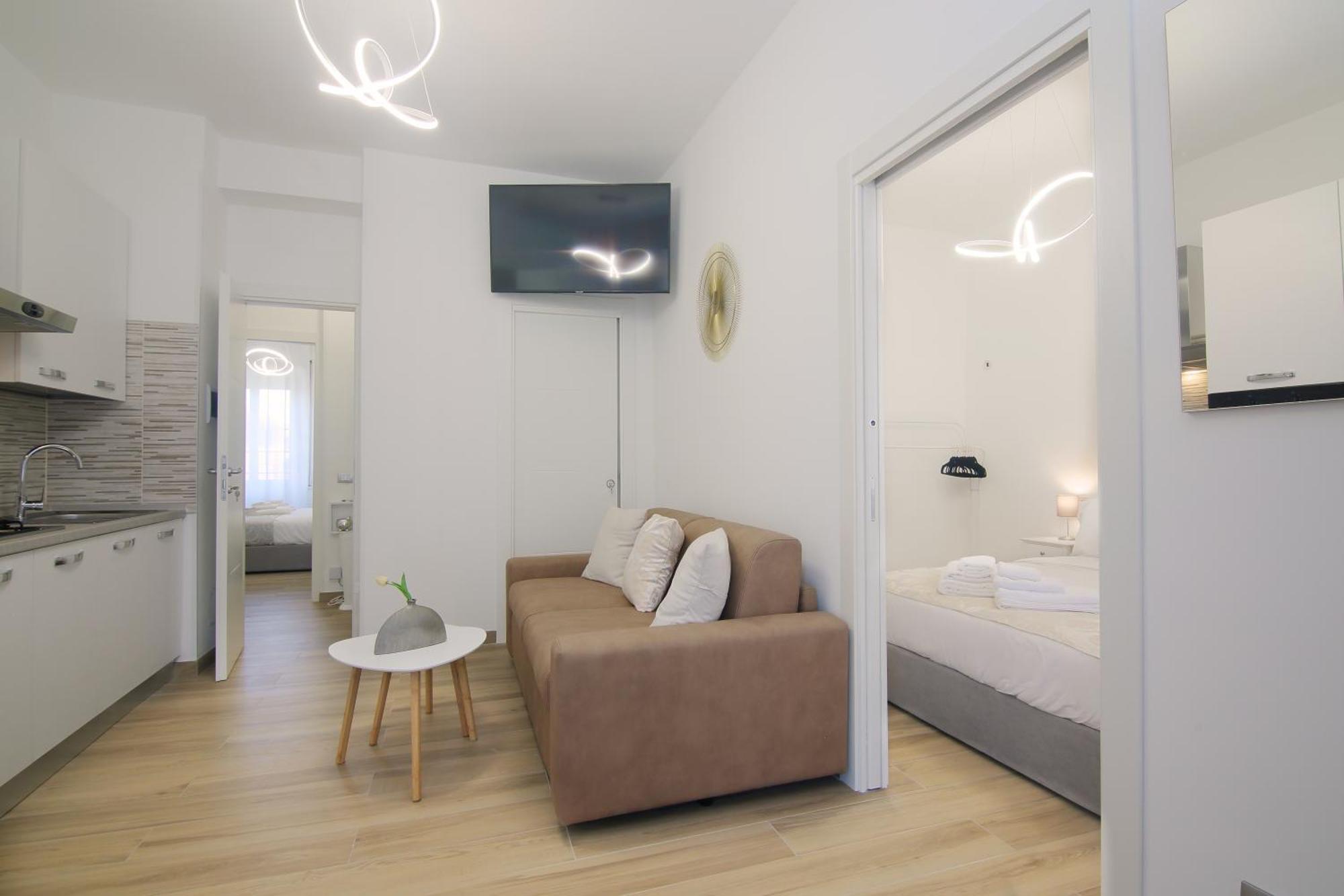 Apartment New Above Metro A Lucio Sestio *